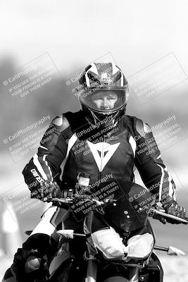 media/Nov-06-2023-Moto Forza (Mon) [[ce023d0744]]/4-Beginner Group/Session 3 (Track Exit)/